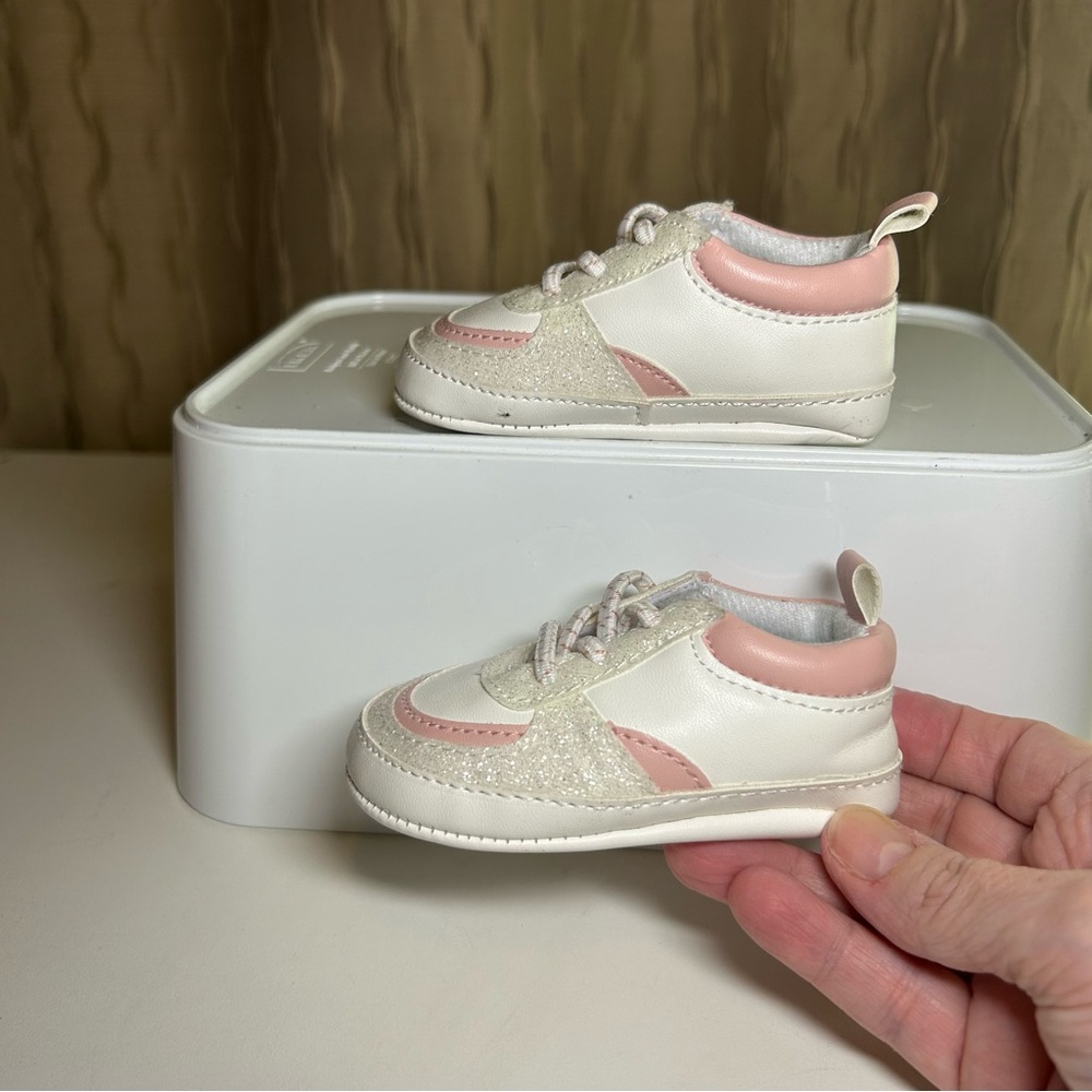🌺 Carter's Baby Girl 0-3 Months Pink White Sparkle No Tie